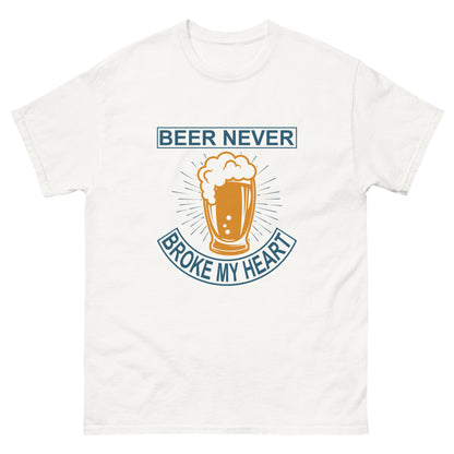 Класическа мъжка тениска BEER NEVER BROKE MY HEART
