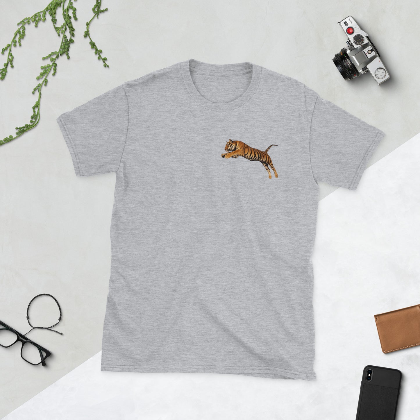 Short-Sleeve Unisex T-Shirt JUMPING TIGER