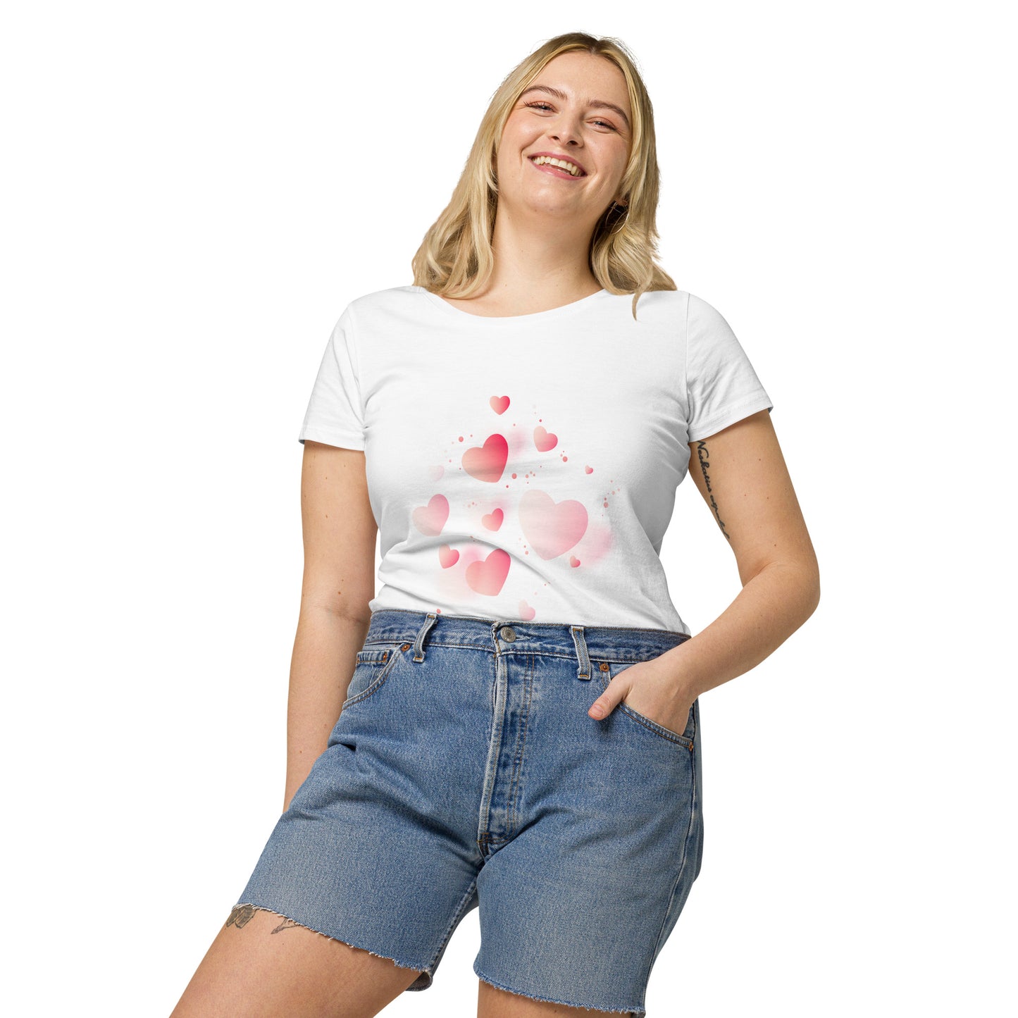 Camiseta orgánica básica de mujer CORAZONES ROSAS